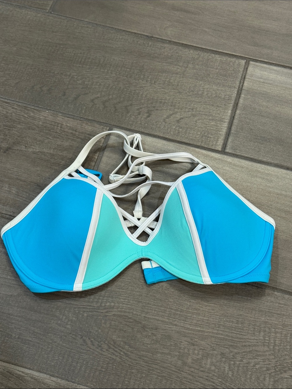 Strappy Colorblock Push-Up Bikini Top in Pink & Blue - Picture 3 of 3